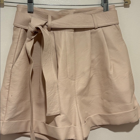 Topshop Cream High Waist Shorts - Picture 4 of 7